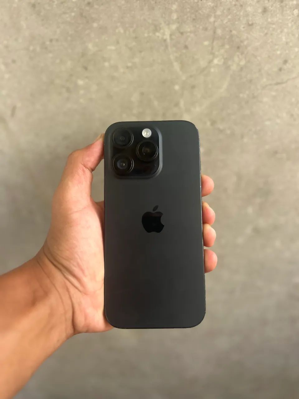 IPHONE 16 PRO - Foto 5