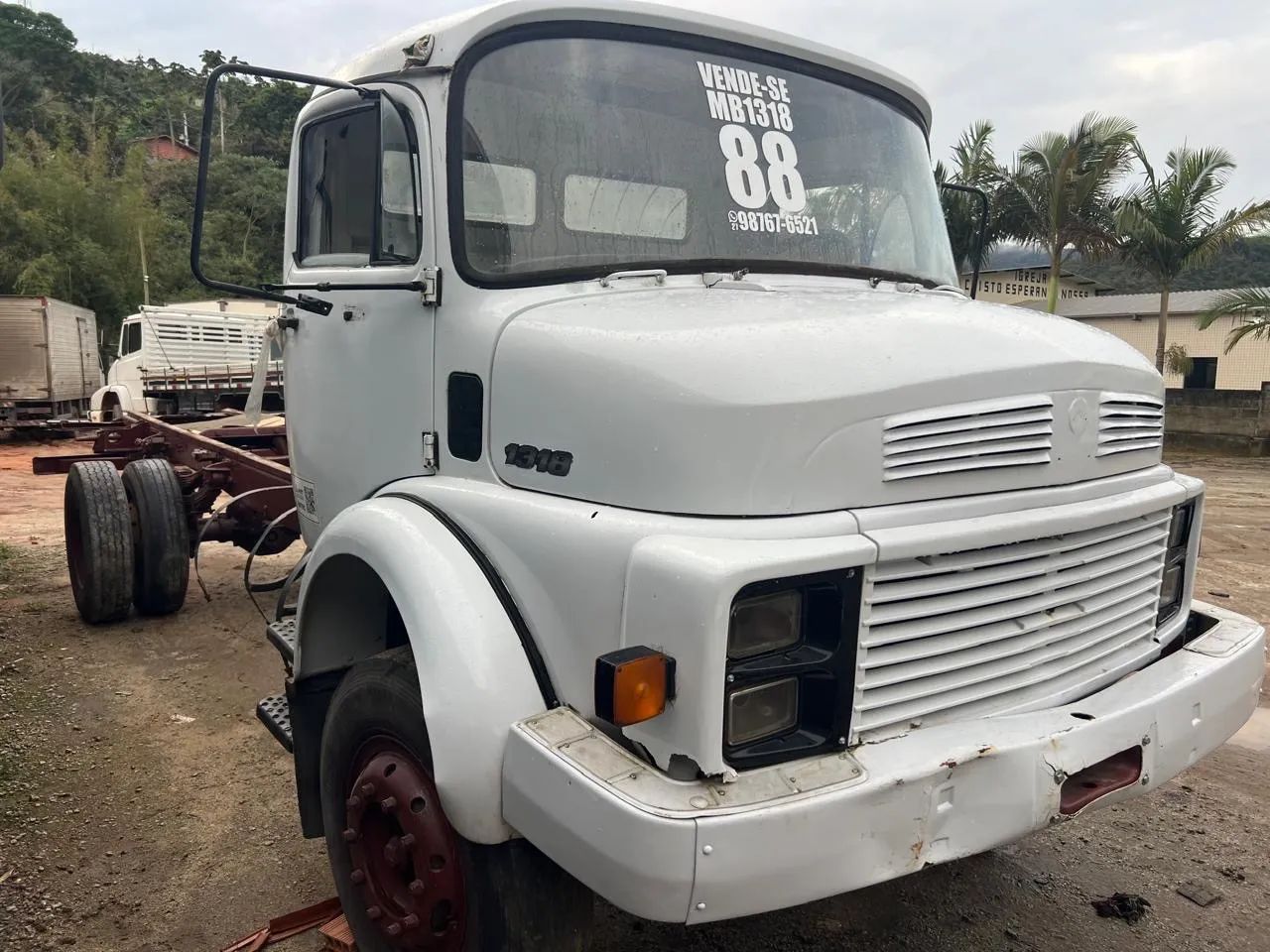 MB 1318 1988
