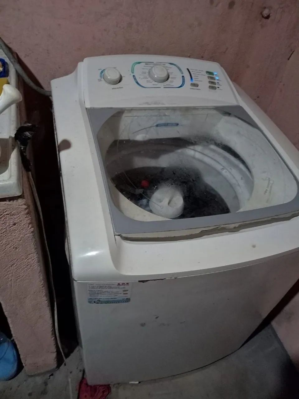 Maquina de llavar e centrífuga eletro lux 12kg - Foto 3