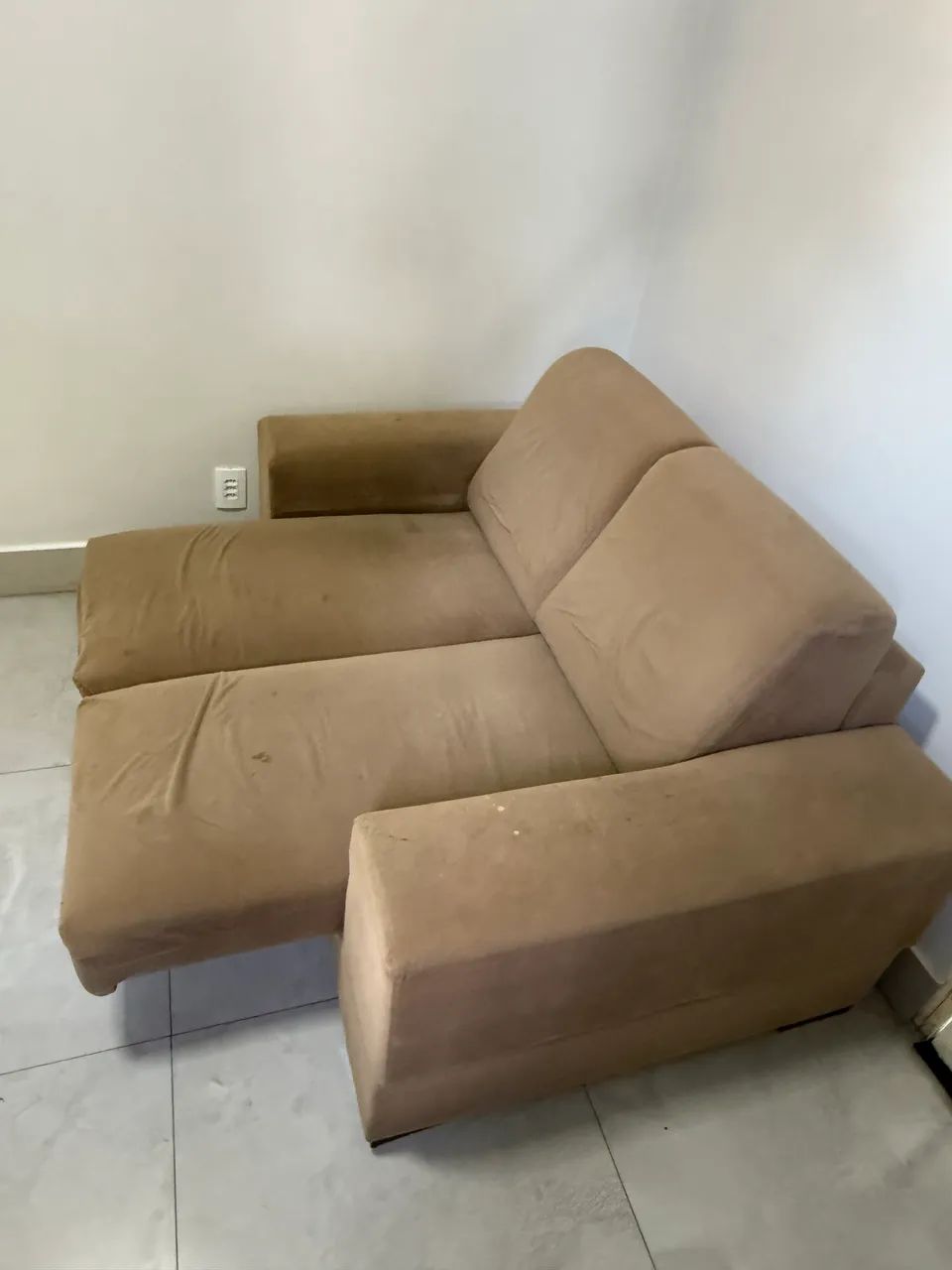 Vende-se sofá de 2 lugares  - Foto 3