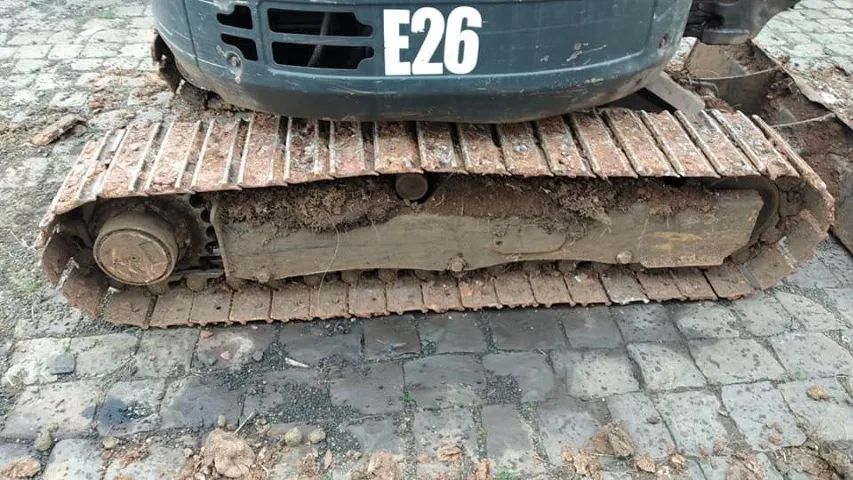 Mini Escavadeira Bobcat E26 - 2014 - Foto 5