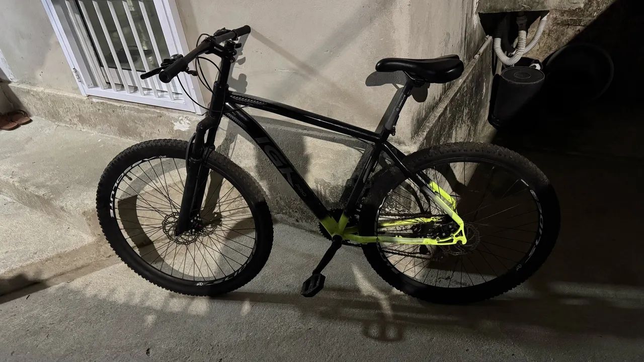 BICICLETA ARO 29 QUADRO 21