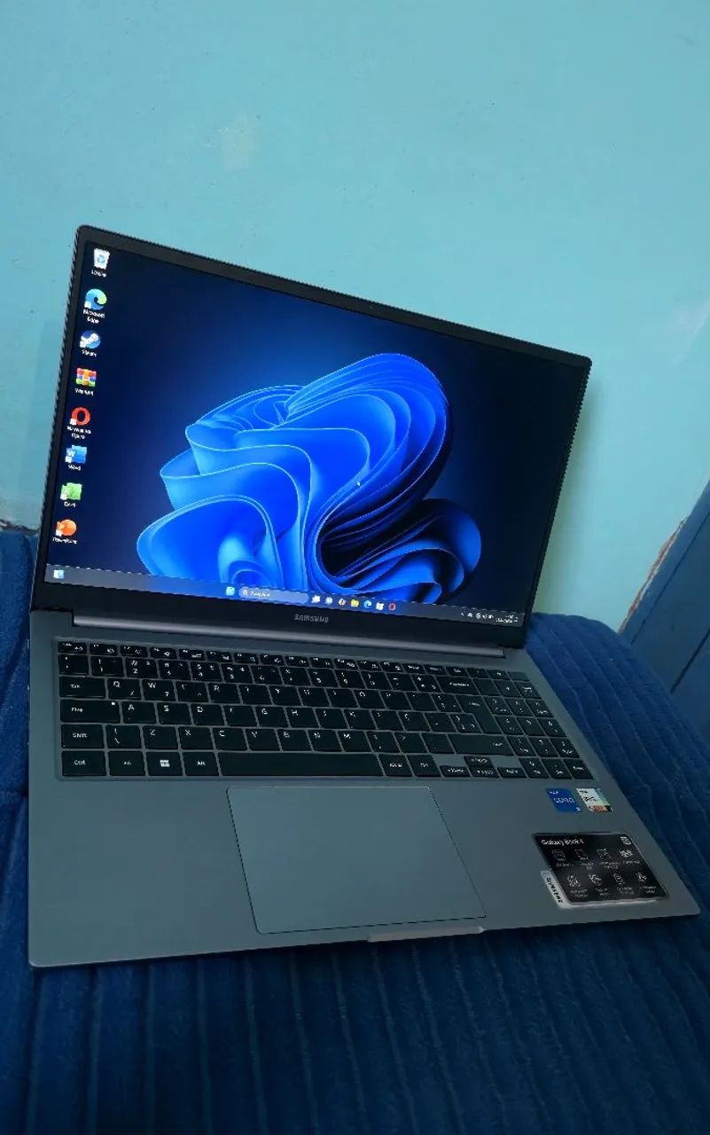 Samsung Book 4 512GB SSD - Foto 2