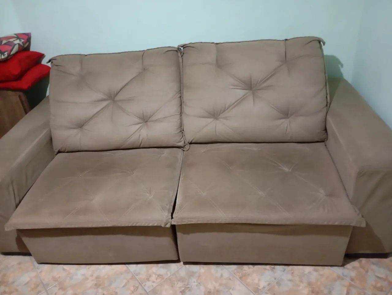 Sofá reclinável e retratil 2,30 bege - Foto 2