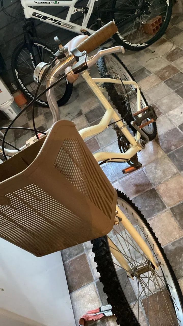 Vende se bicicleta retrô 850.00