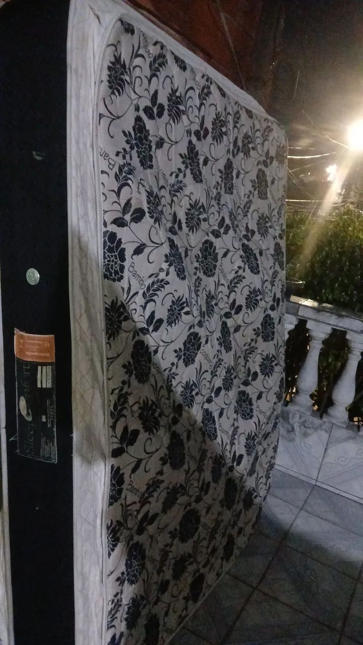 Vendo Colchão king em ótimo estado!! - Foto 2