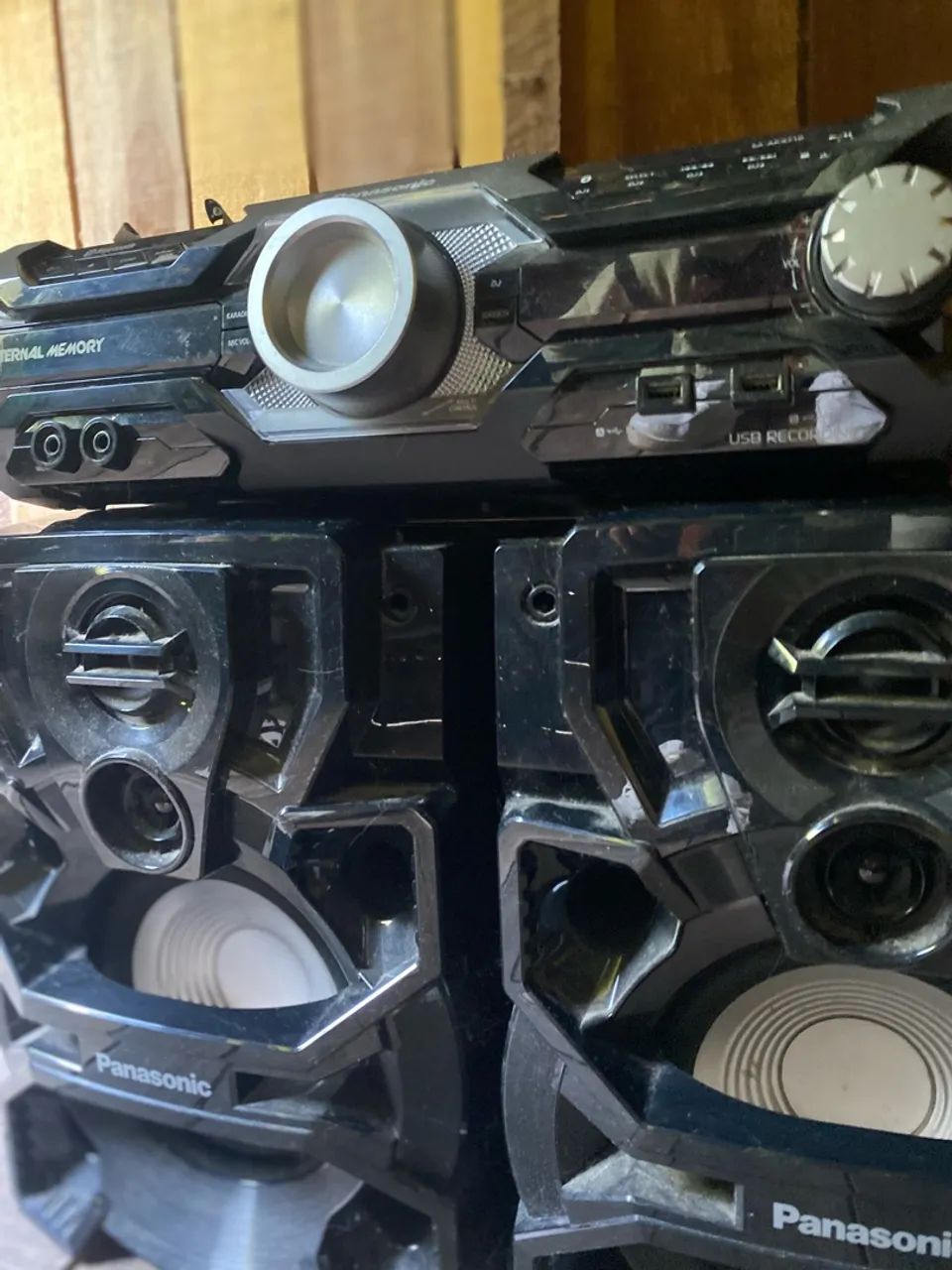 Aparelho de Som Panasonic Mini System com Bluetooth e 2 Entradas Microfone - Foto 3