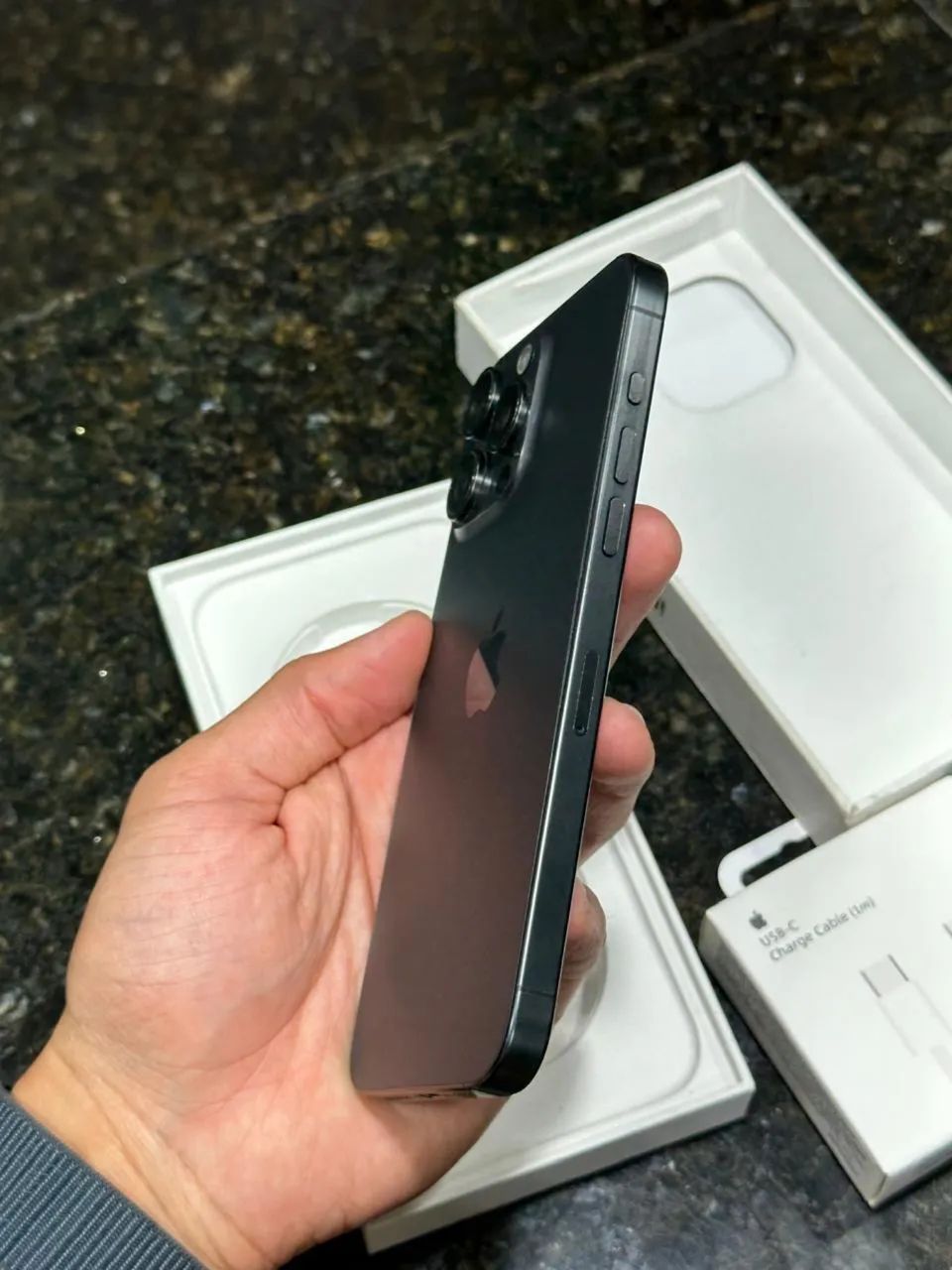 iPhone 16 Pro Max 512gb - Foto 2