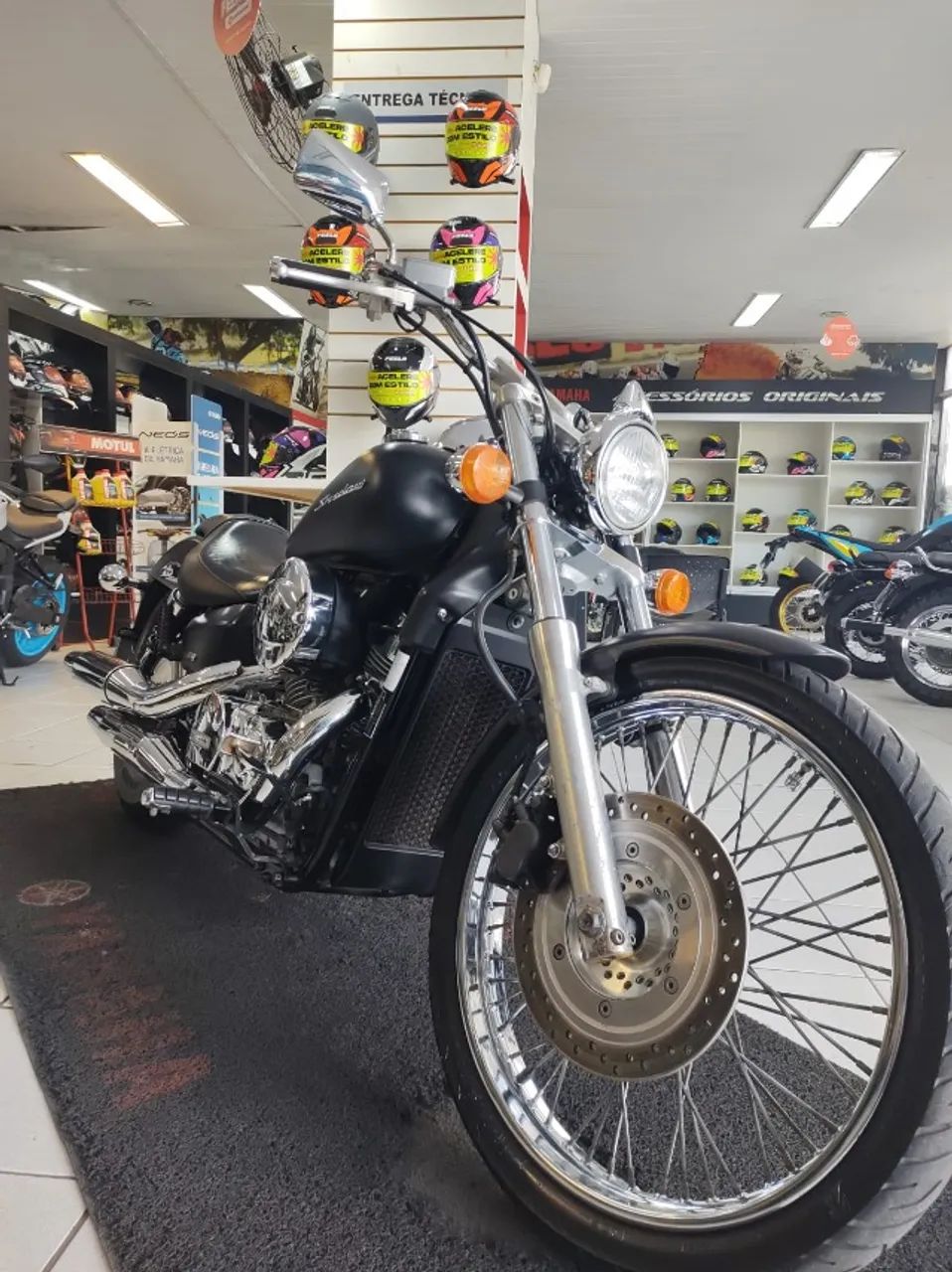 Honda VT 750 SHADOW 2013 Extremamente nova e com baixo km!! - Foto 2