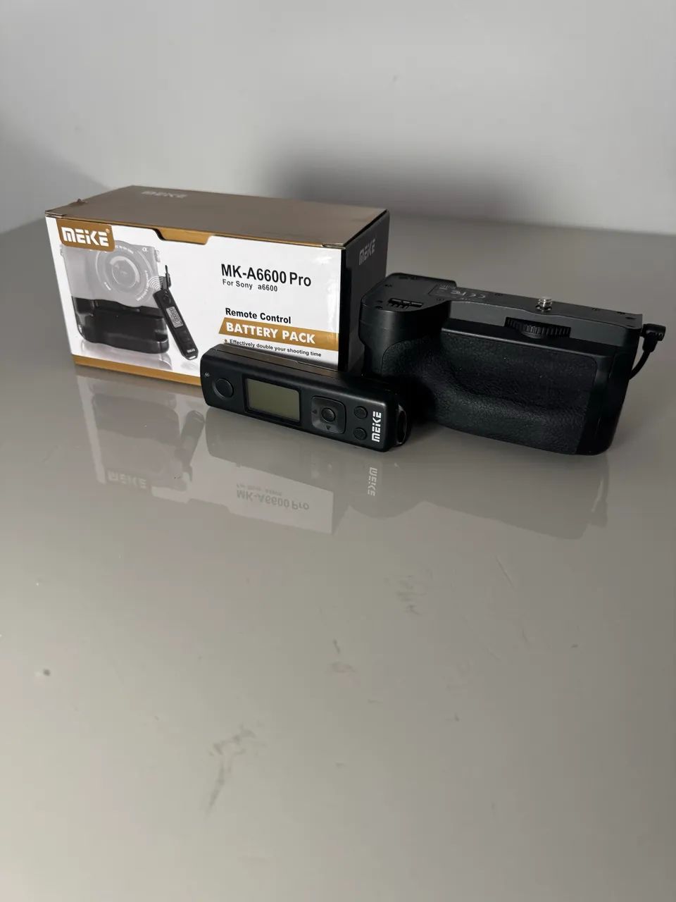 Baterry Grip Meike Mk-a6600 Pro Controle Remoto Sony A6600 - Foto 3