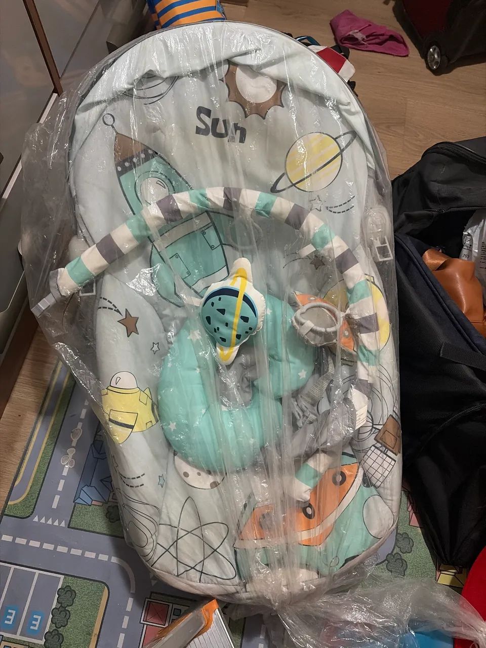 Cadeirinha musical de balanço 
