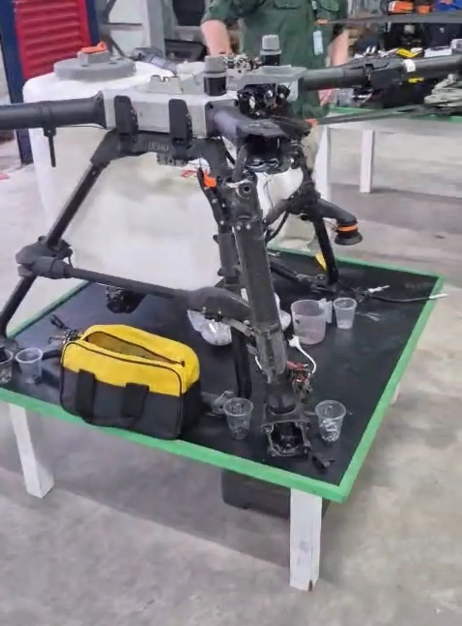Manutenção de Drone Agrícola DJI - Foto 2
