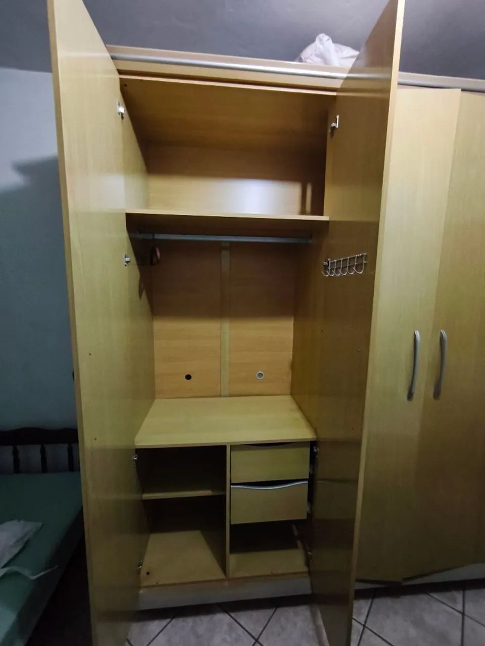 Guarda roupa casal  - Foto 5