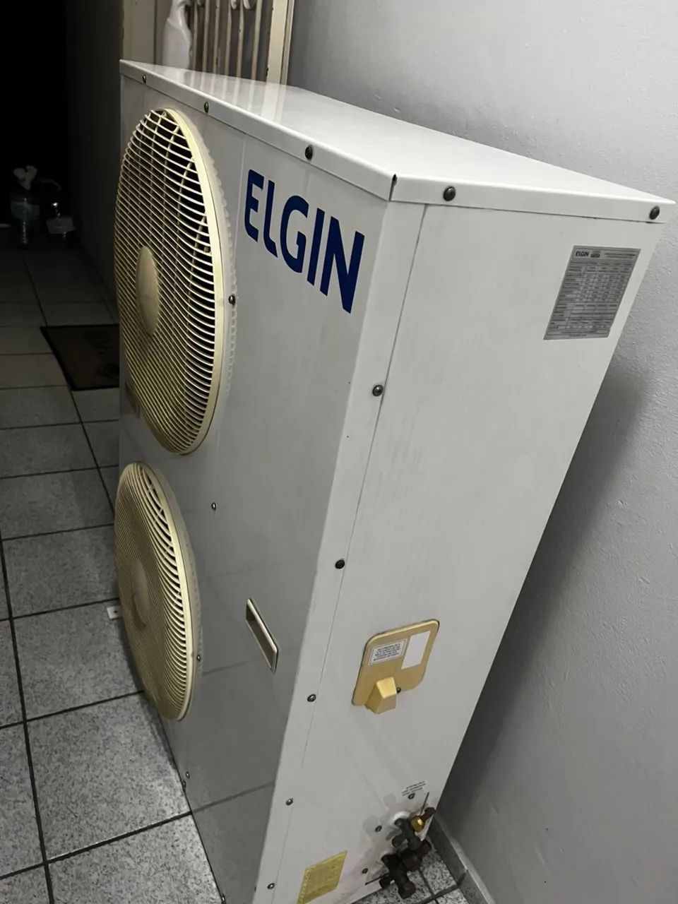 Ar Condicionado Split Piso Teto Eco Elgin 60.000 BTUs Só Frio 220v Trifásico - Foto 3