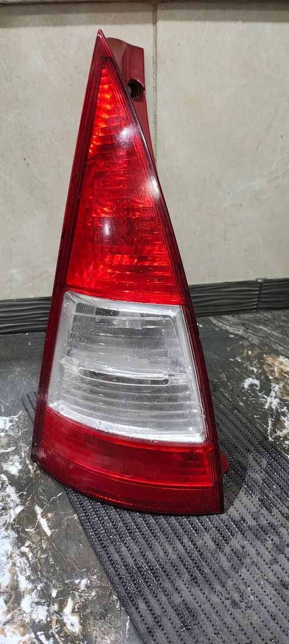 Lanterna C3 LE