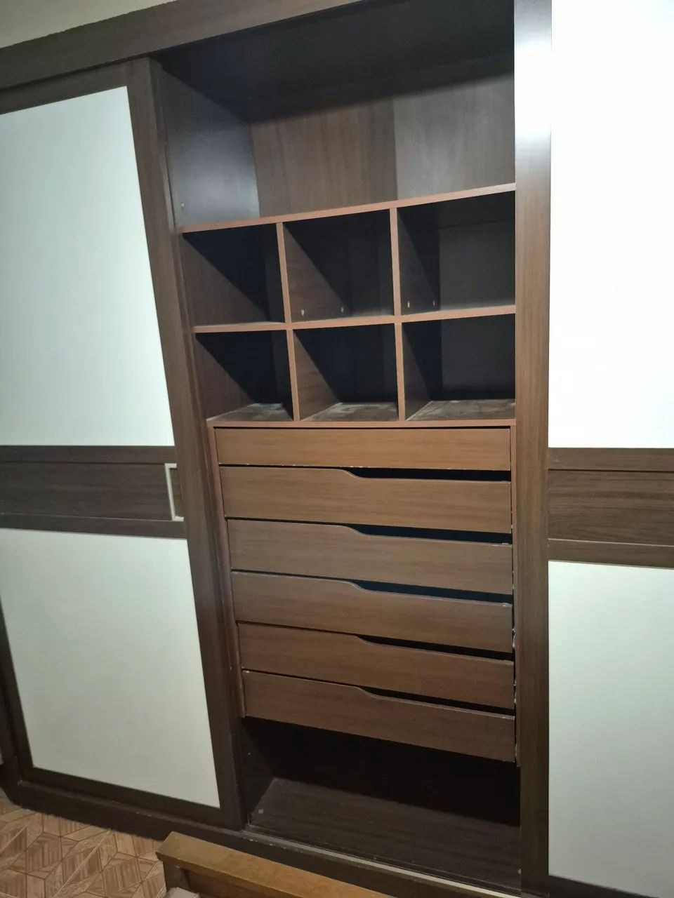 Guarda-Roupa 