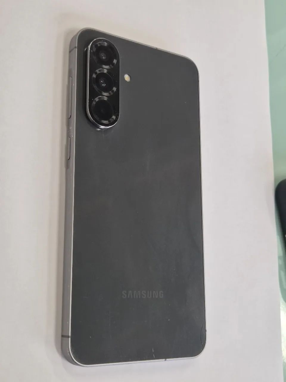 Celular Samsung A56 8gb  - Foto 2