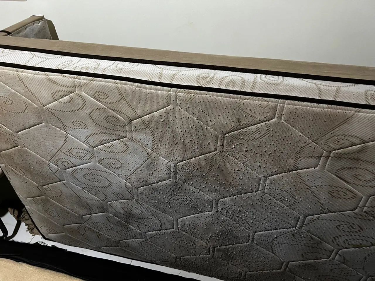 Cama viúva mais cama auxiliar 