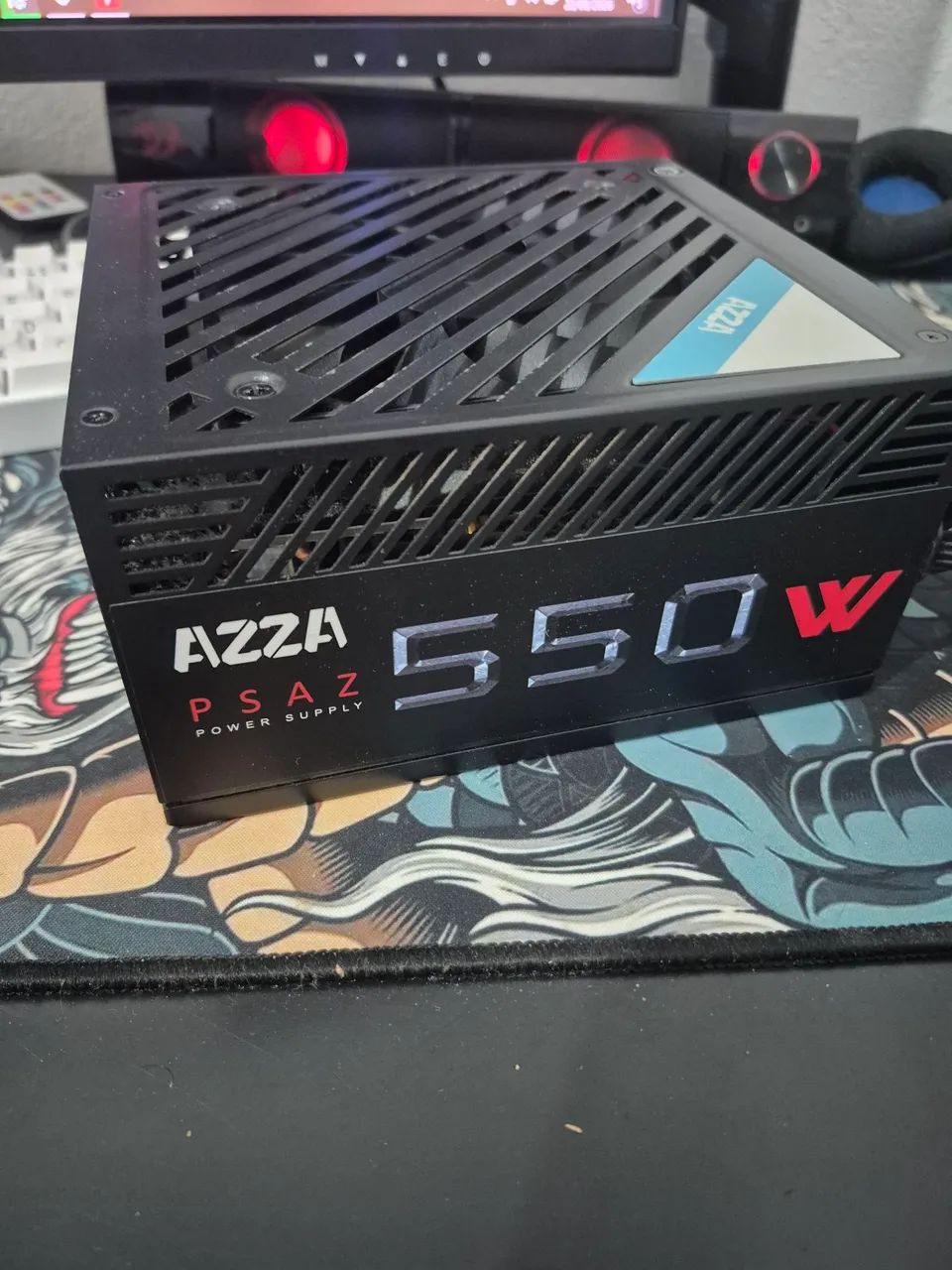 Fonte Azza PSAZ 550W 80 Plus - Excelente estado 