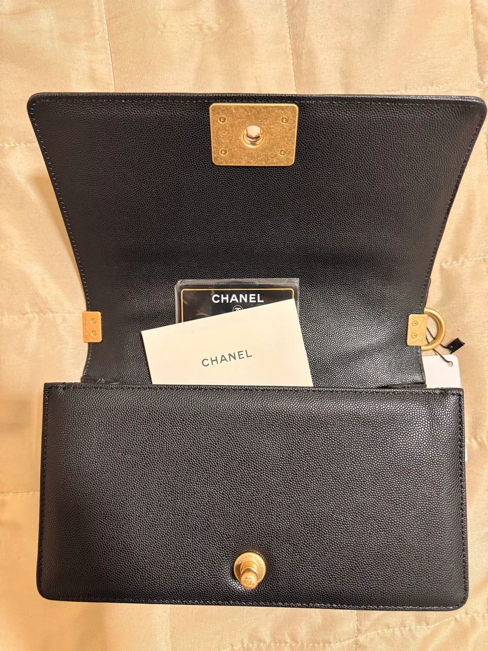 BOLSA EM COURO CH*NEL - Foto 3
