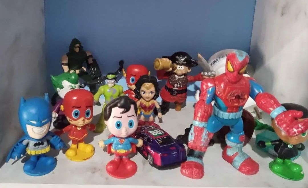 Bonecos Miniaturas 
