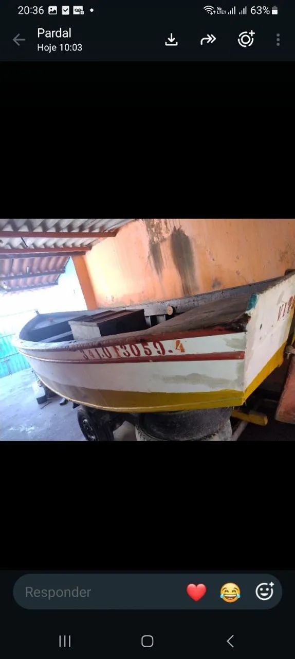 Vendo barco de pesca. Tel *