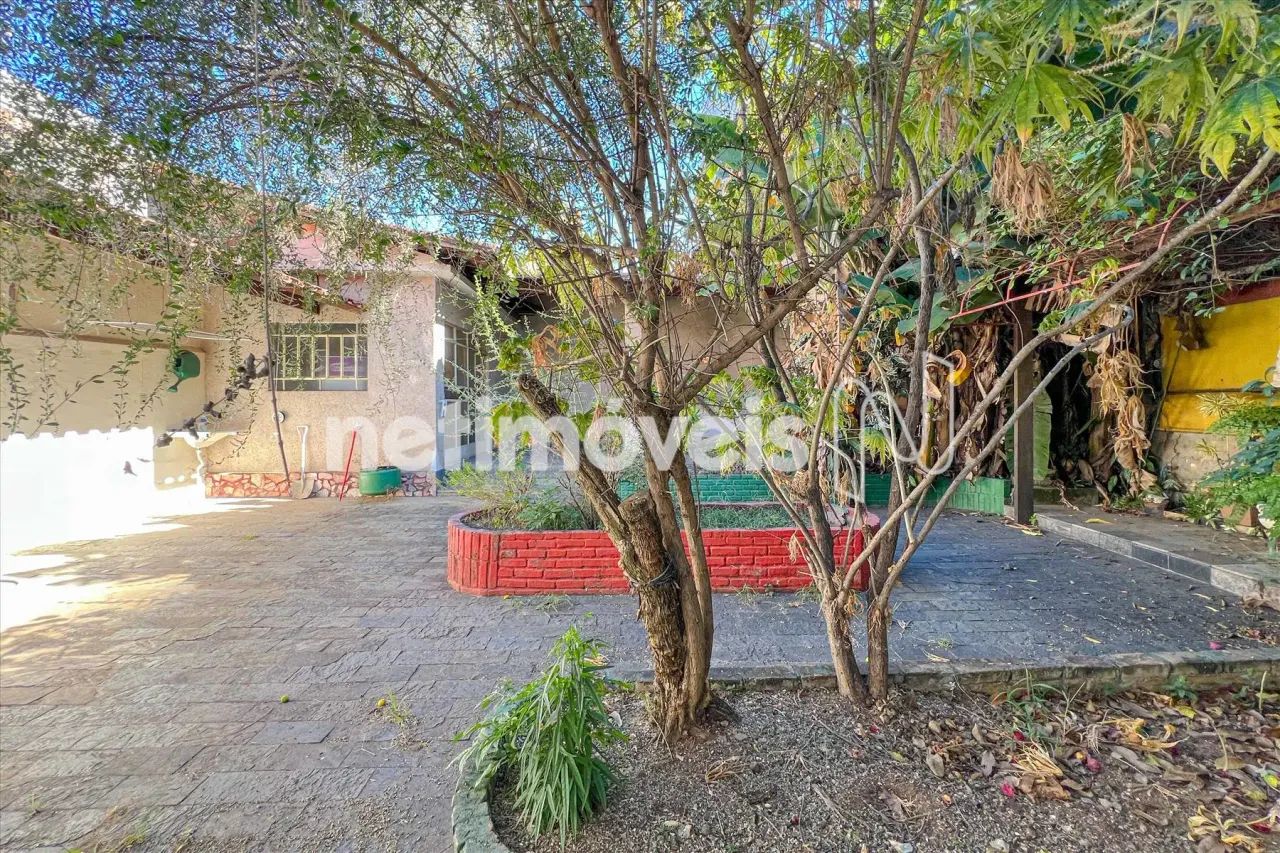 Casa comercial à venda no Coração Eucarístico! - Foto 4