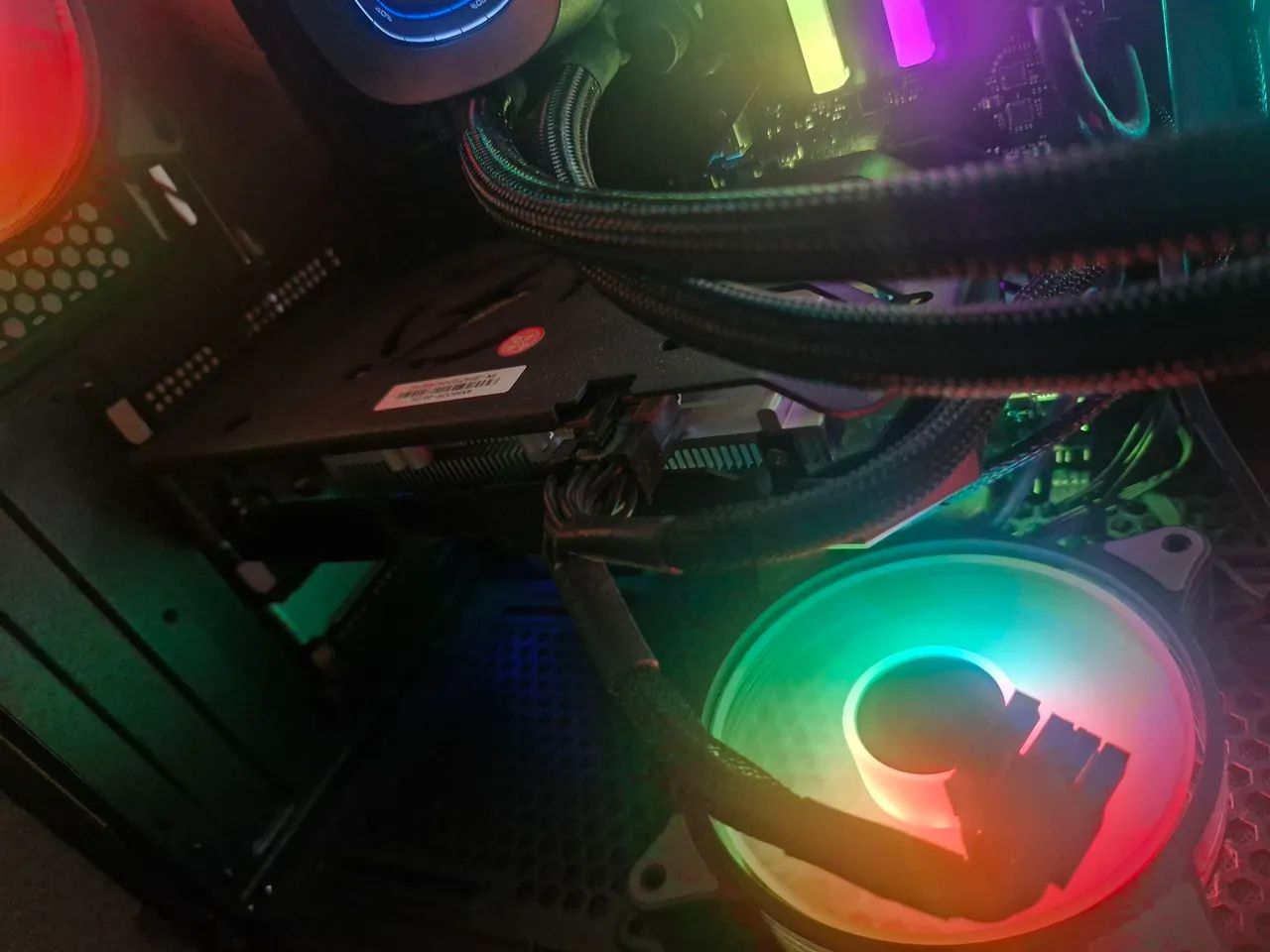 RX 6600M  - Foto 3