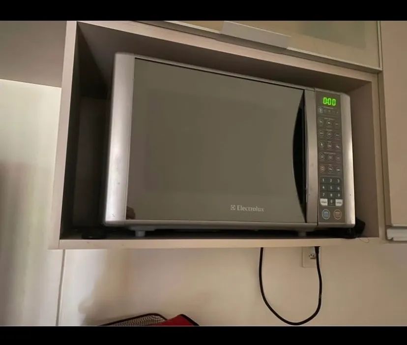 Microondas eletrolux inox