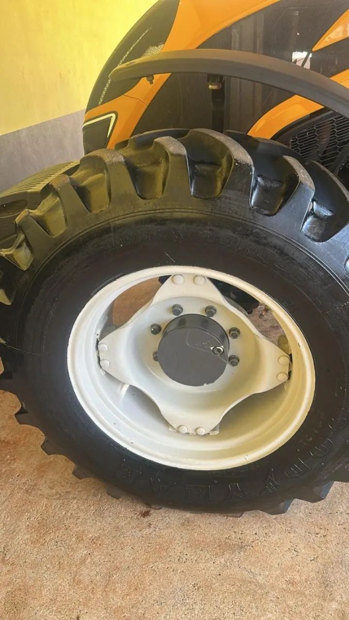 TRATOR VALTRA A134 - Foto 2