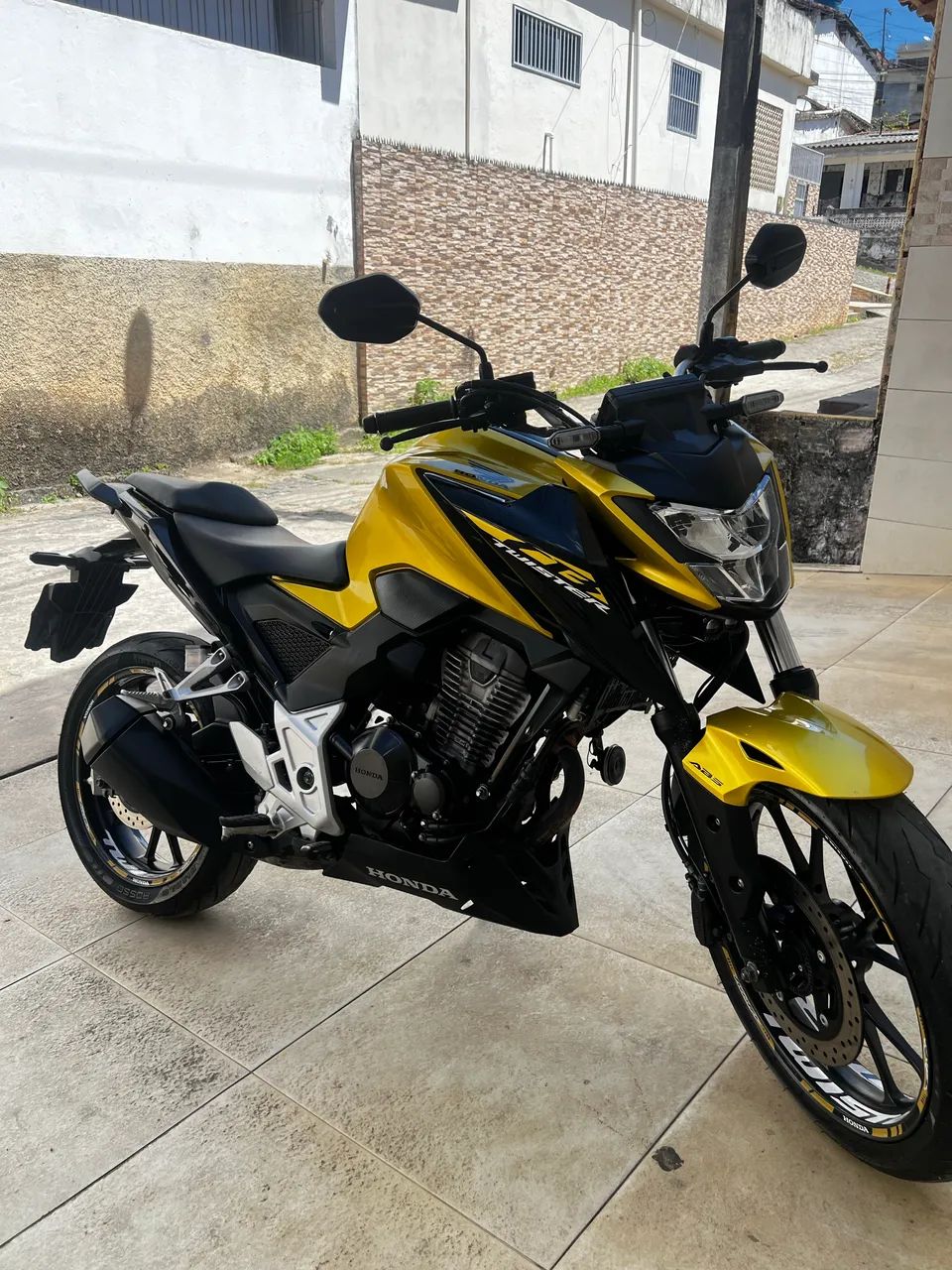 CB Twister 300F Muito nova  - Foto 4