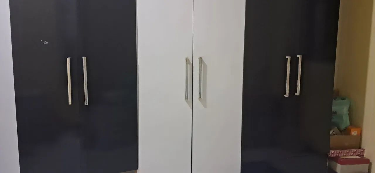 Guarda roupa 6 portas  - Foto 2