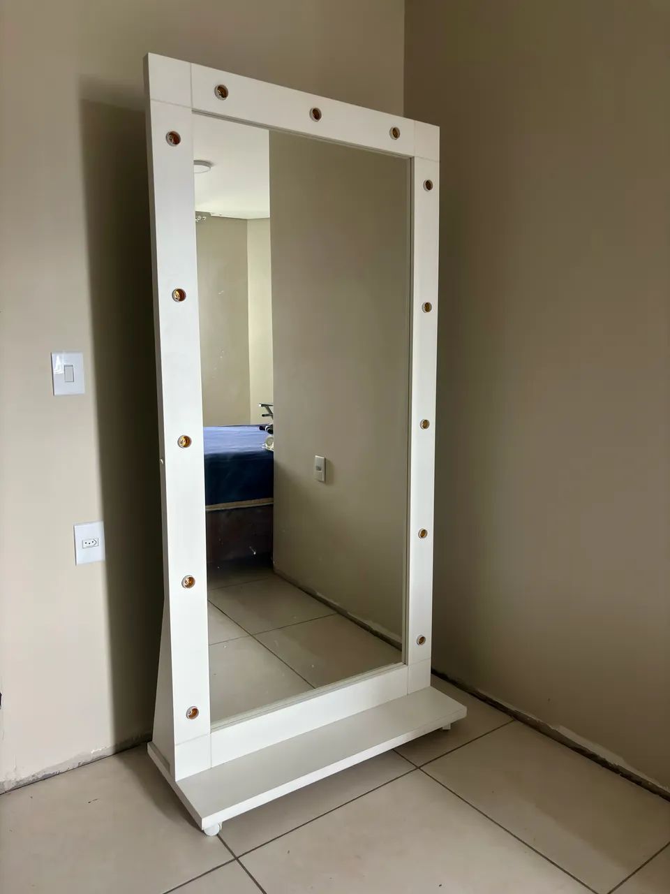Espelho camarim led com rodinhas