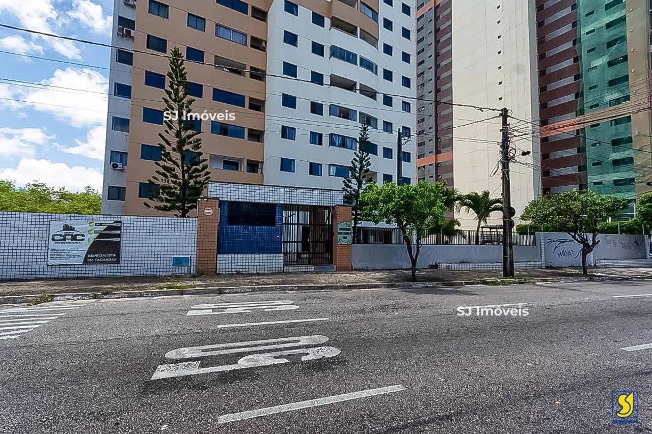 Apartamento de 80 m² em Salinas para alugar | Av. Rogaciano Leite
