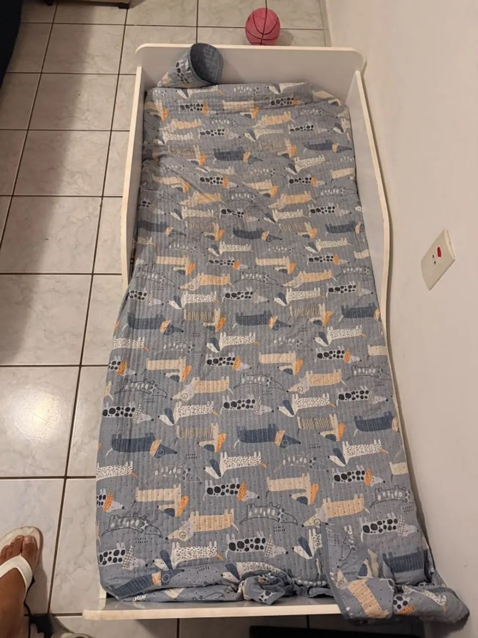 Vendo cama infantil com colchão   - Foto 2