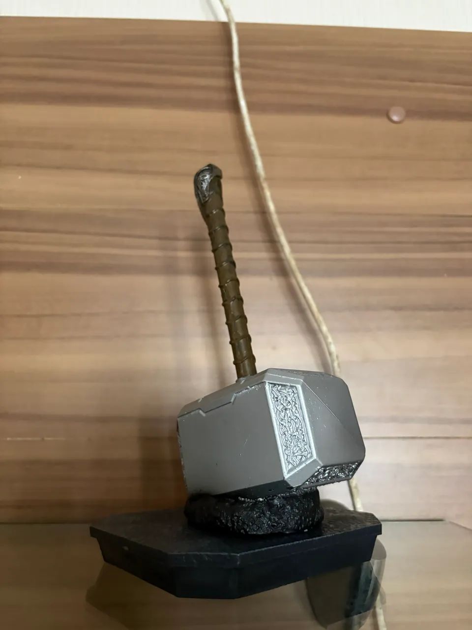Martelo do Thor Marvel Mjolnir - Foto 2