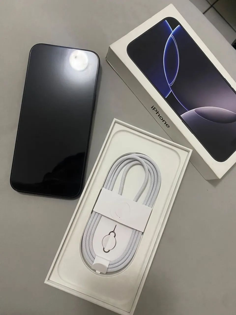 iPhone 16 Pro Max 1TB - Foto 2