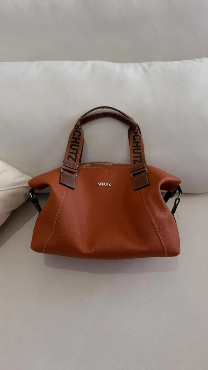 Bolsa Baú Schutz 38x30x18cm com Alça Transversal - Foto 4