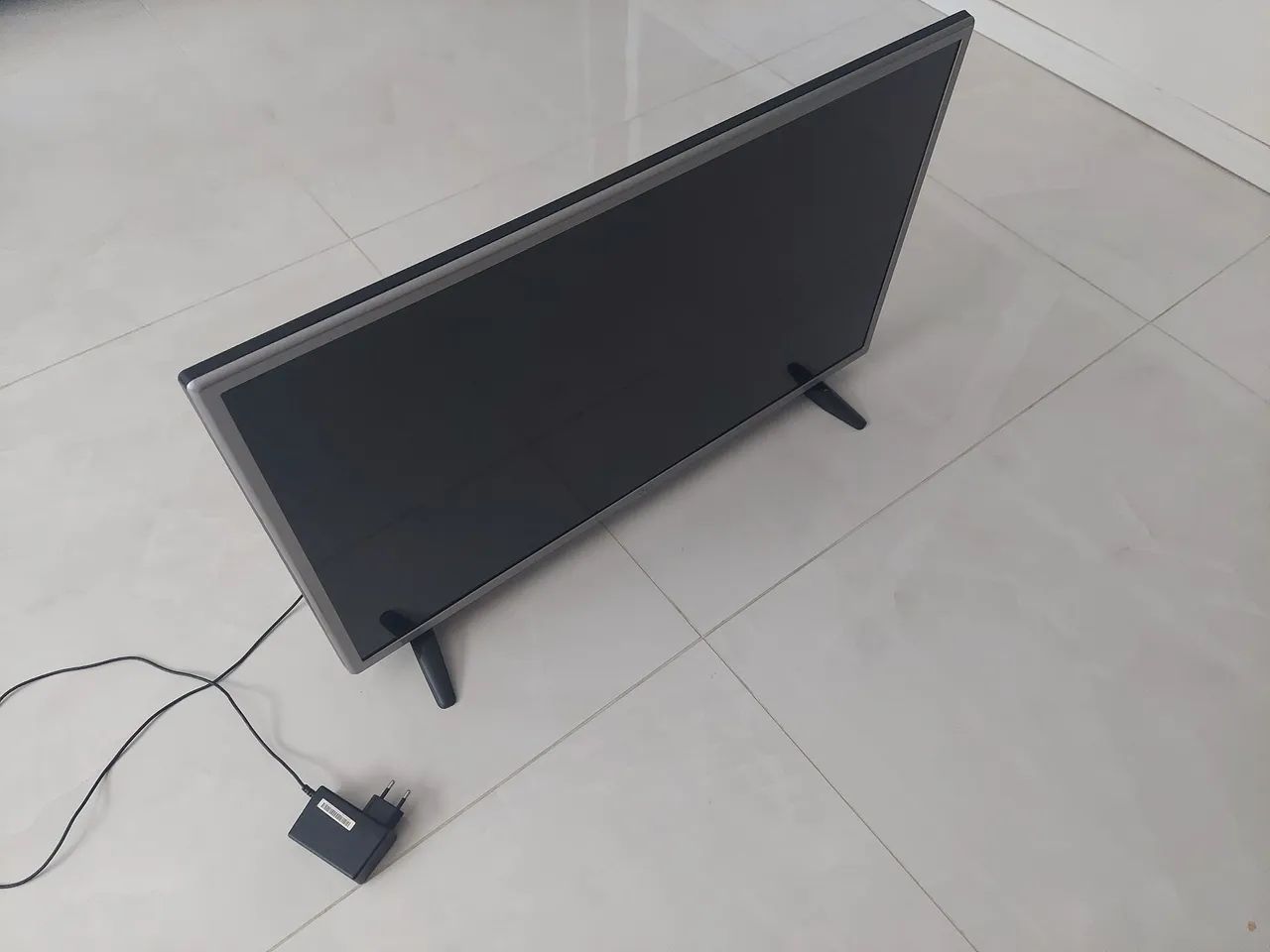 Tv Full Hd lg 32 polegadas  - Foto 2