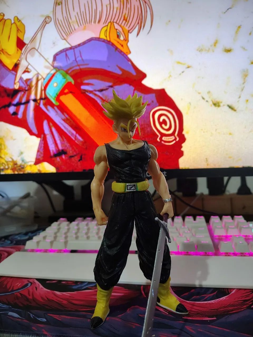 ESTÁTUA TRUNKS DRAGON BALL  - Foto 2