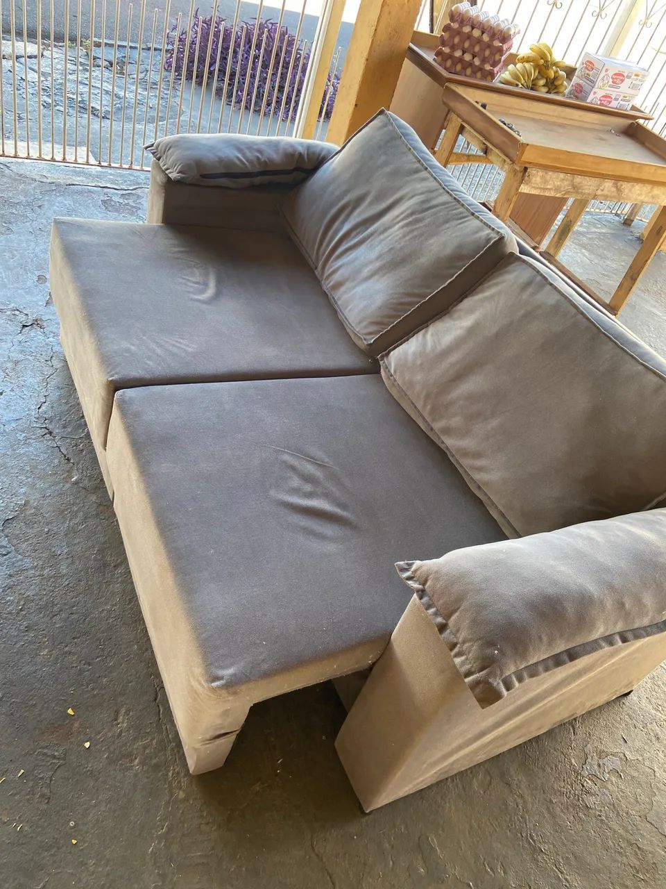 vende se sofá retrátil  - Foto 4