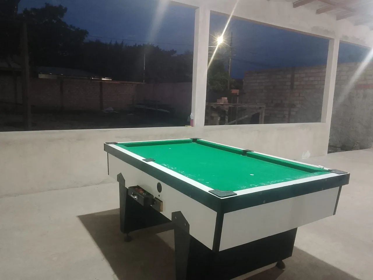 Vendo mesa de bilhar nova 