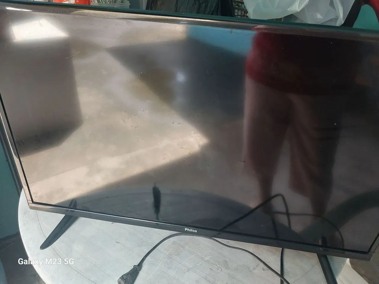 TV PHILCO 32 MOD.ANTIGO NÃO É SMART