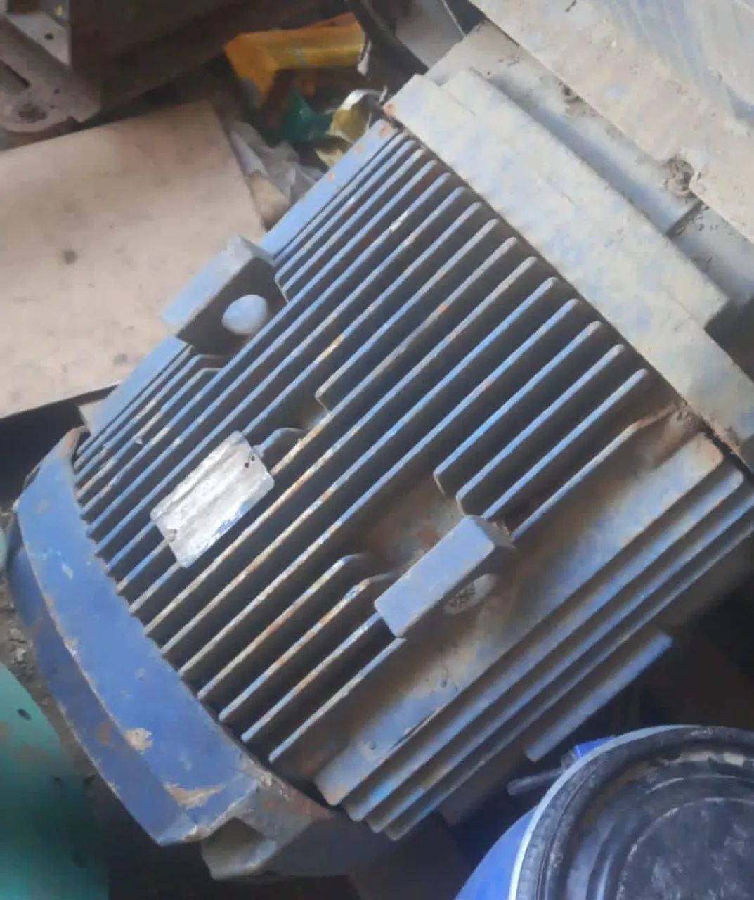 Venda de lote de motores General 150 CV - 3560 RPM  - Foto 3