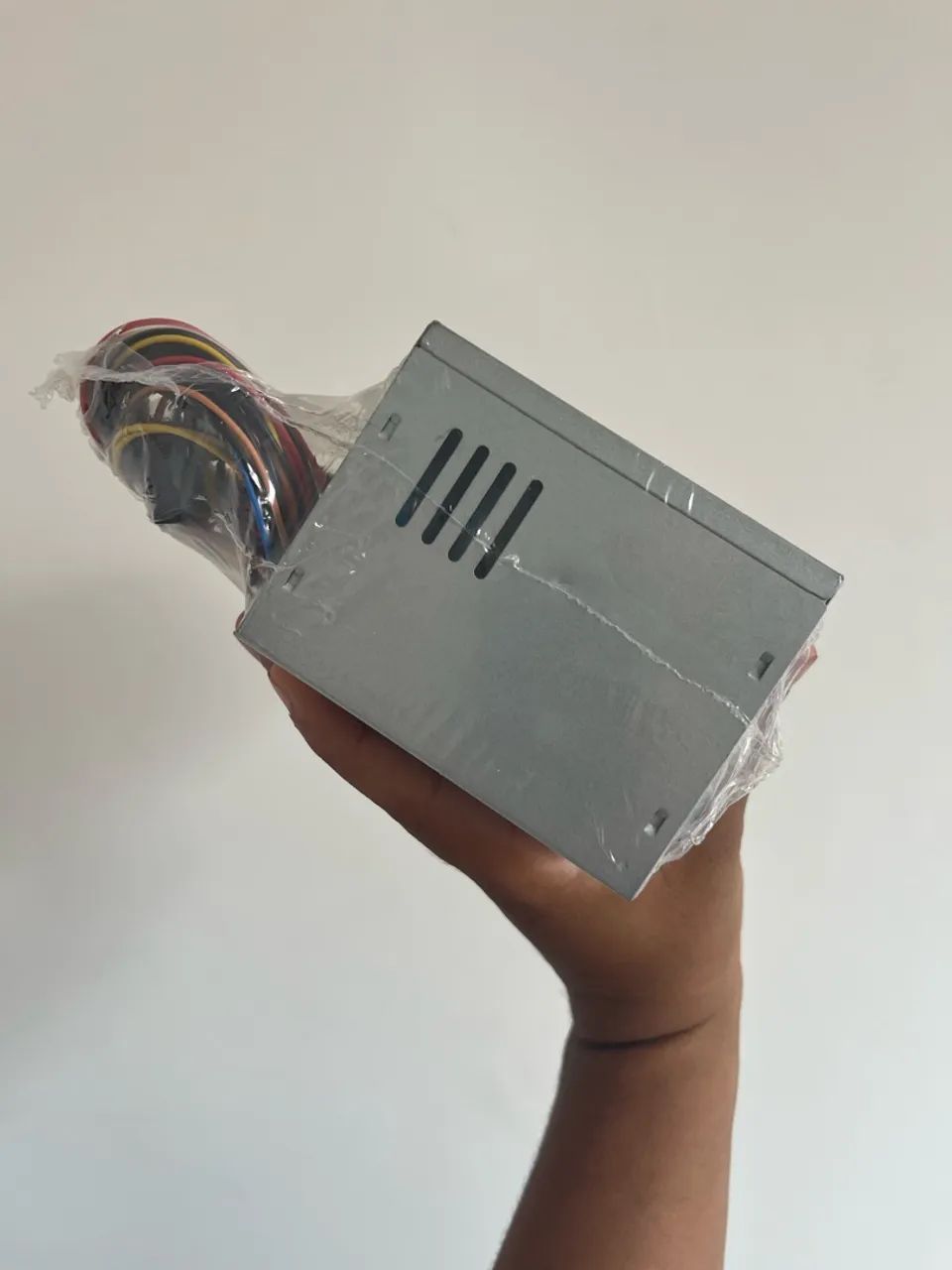 Fonte tronos 230w - Foto 4