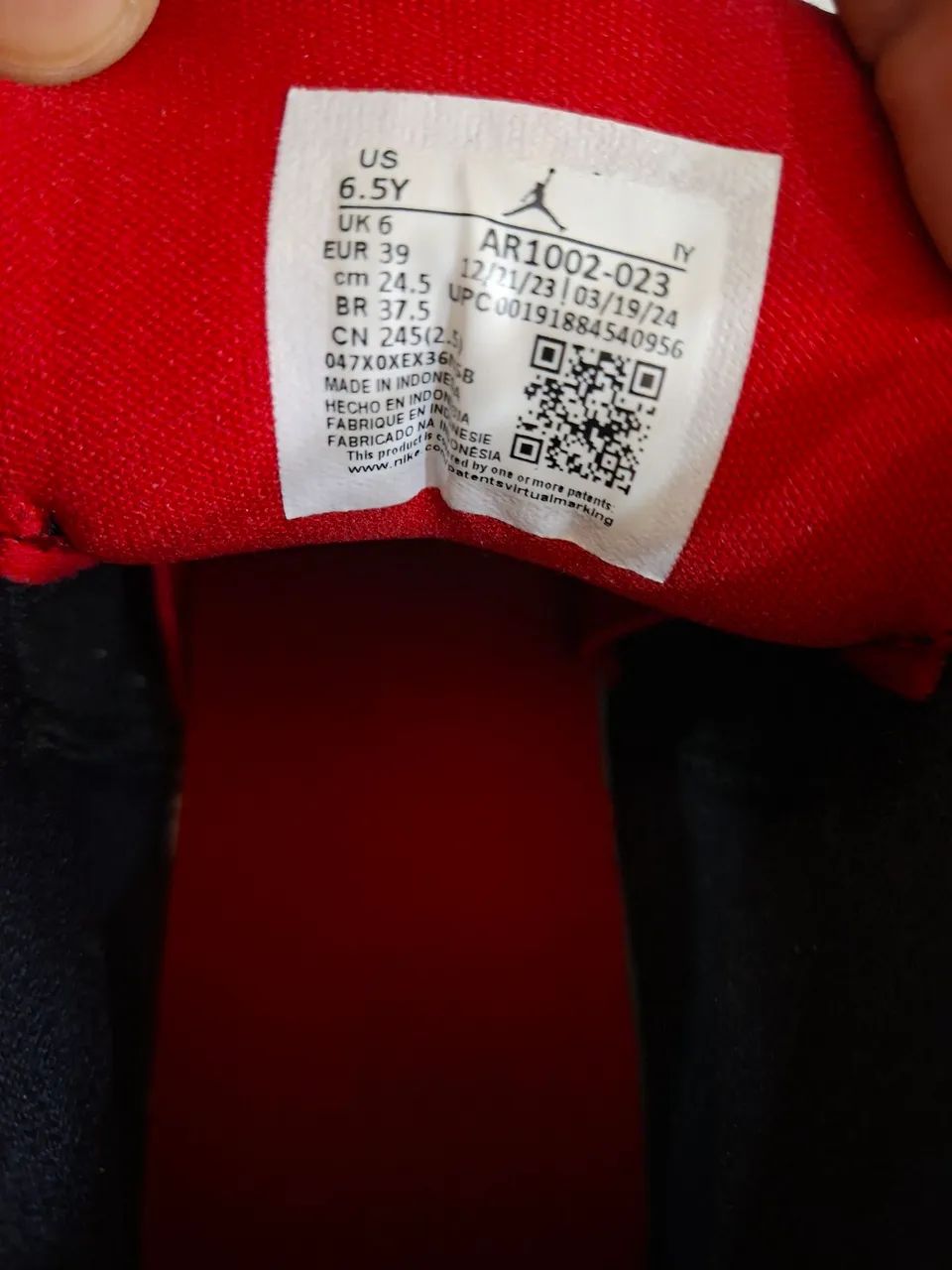 Nike air Jordan Infantil Novo - Tamanho 37,5 - Foto 4