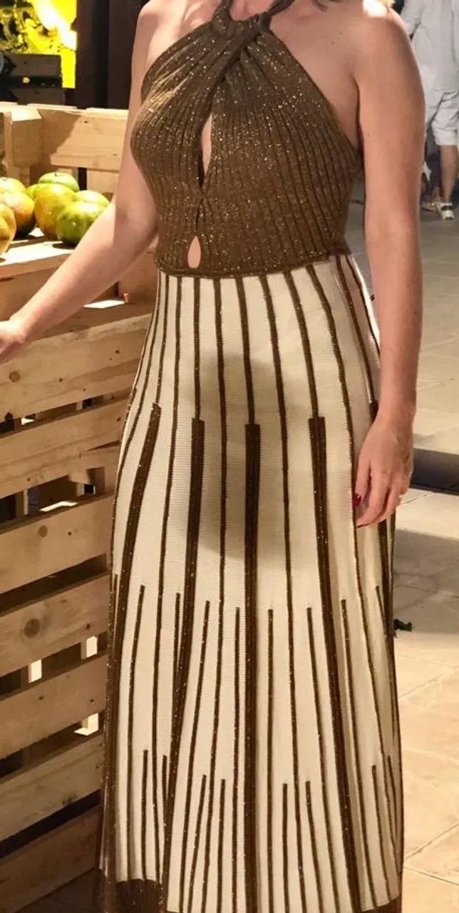 vestido dourado - Foto 2