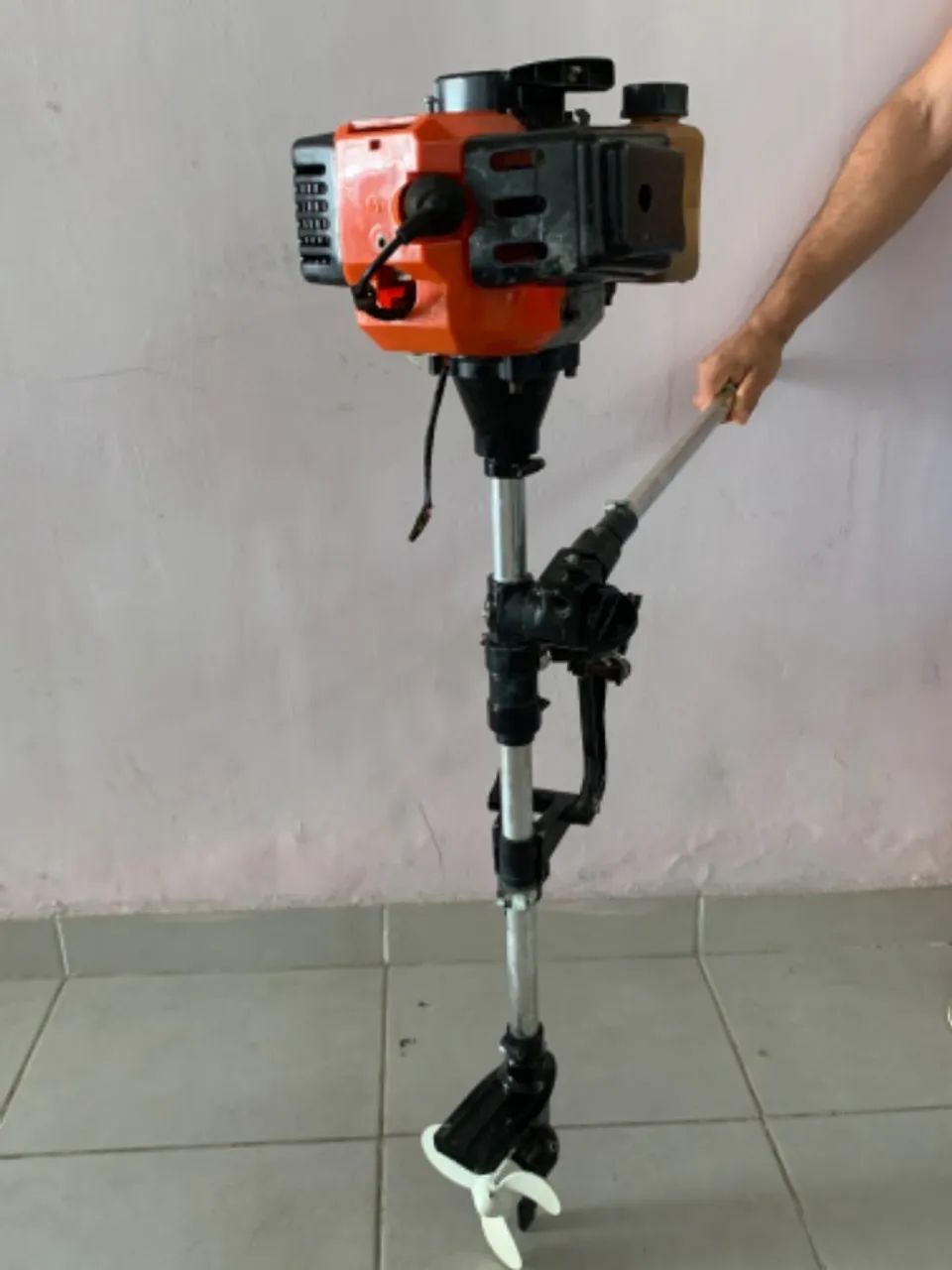 Motor de popa ideal para caiaques e embarcações até 5m - 3HP - Foto 3