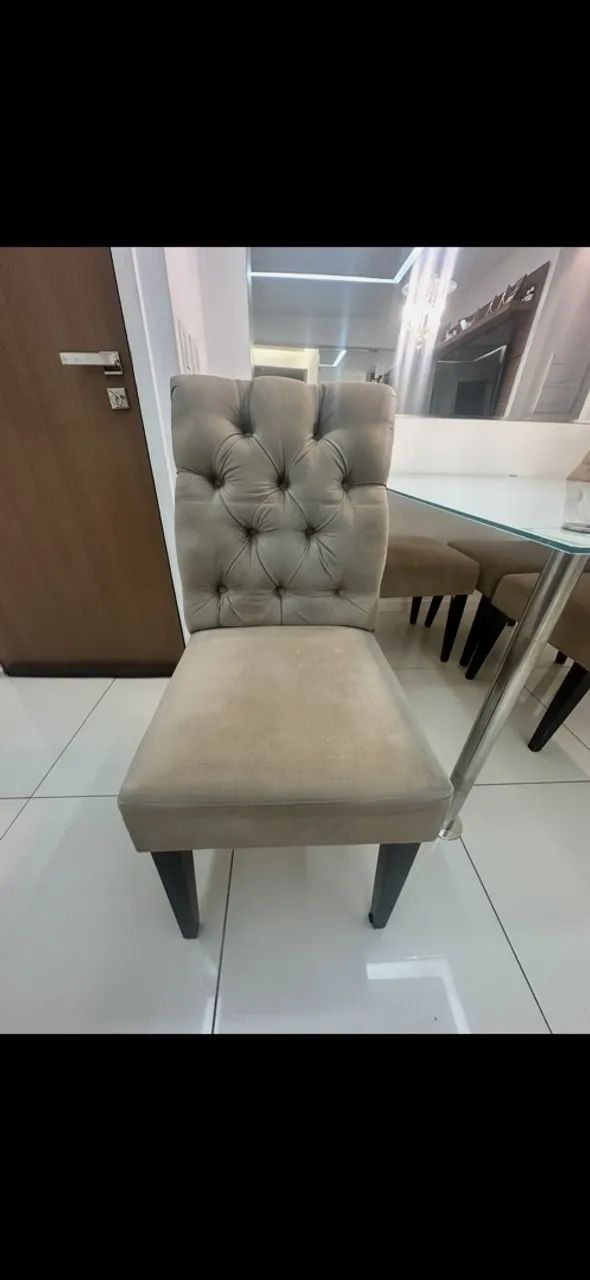 Mesa de 4 lugares com cadeiras  - Foto 2