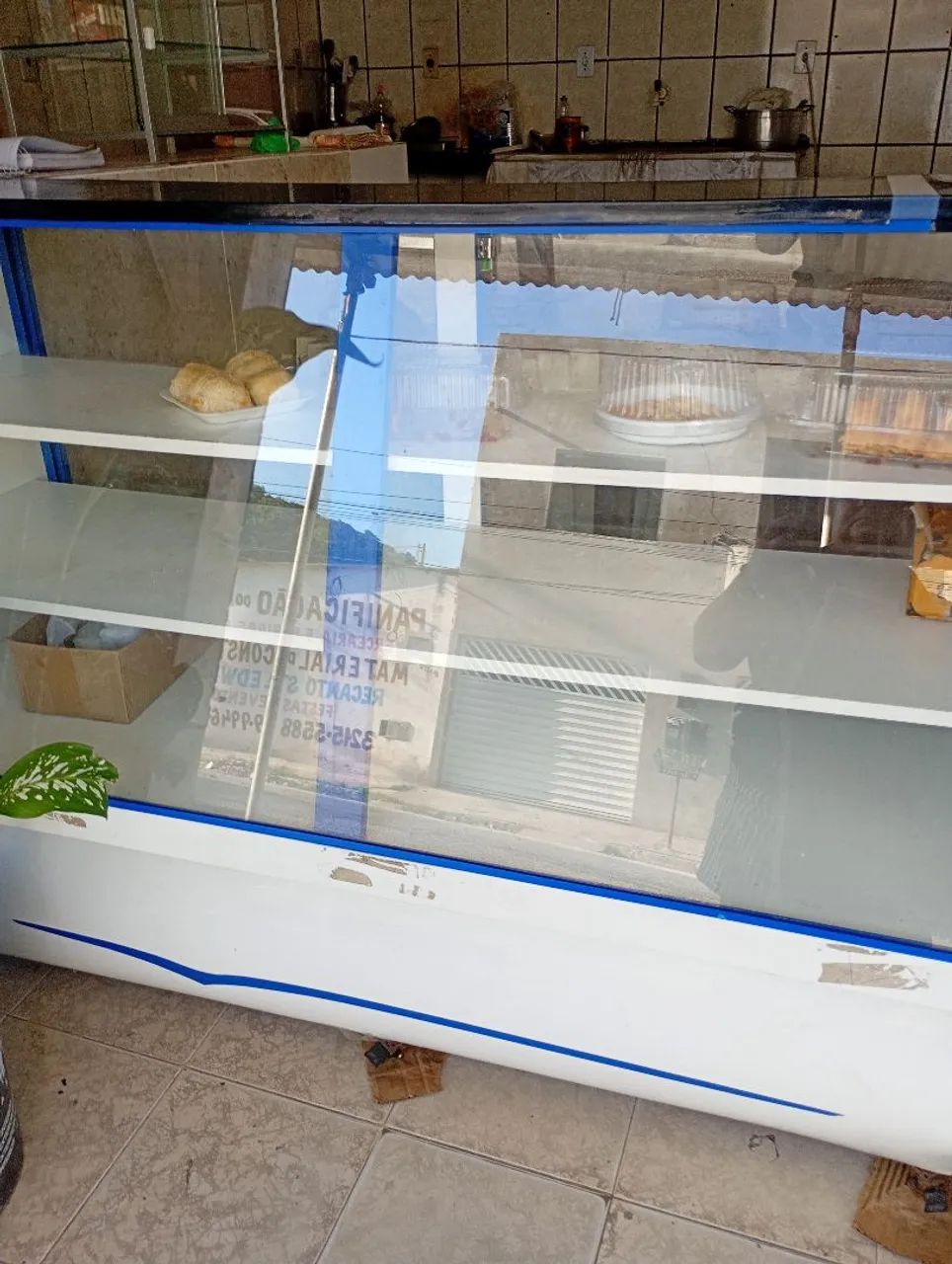 Balcão vitrine para salgados e doces e bolos - Foto 3